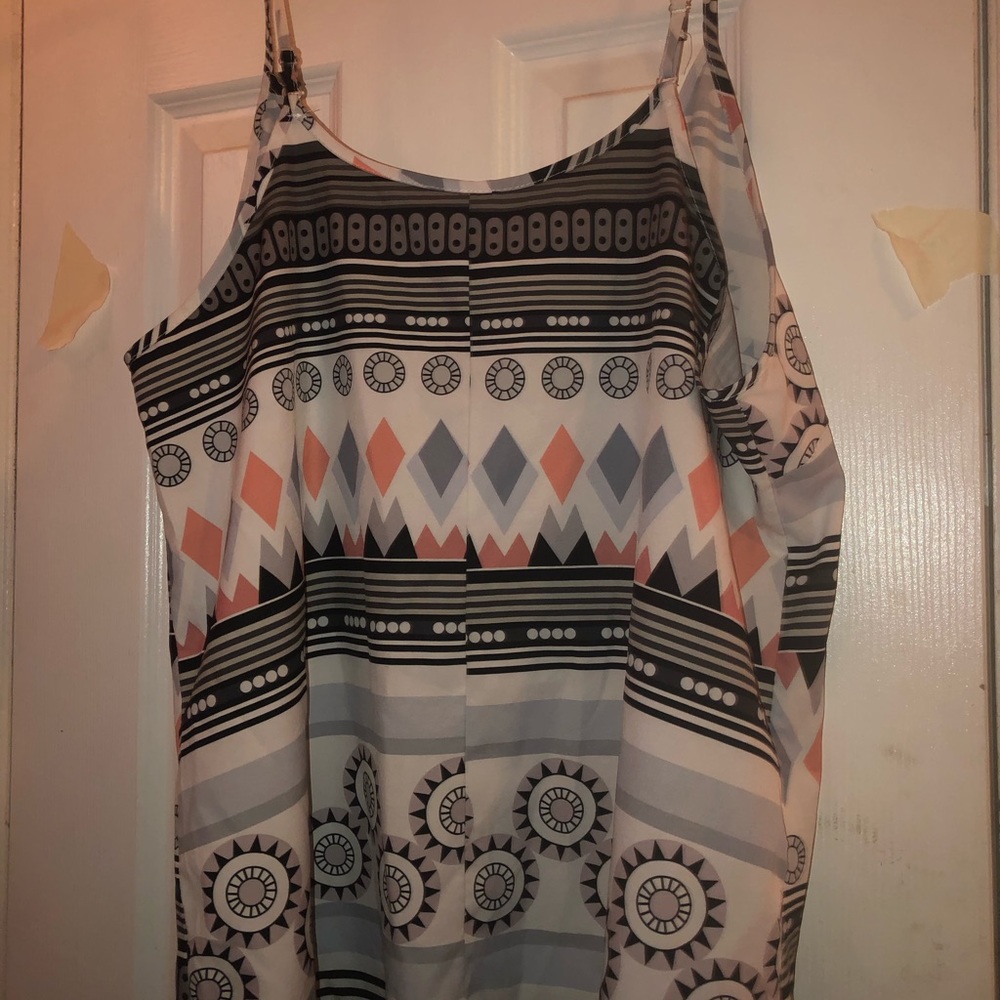 Abstract tank top - Picture 4 of 5